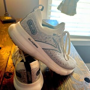 Brooks Glycerin 20 stealthfit